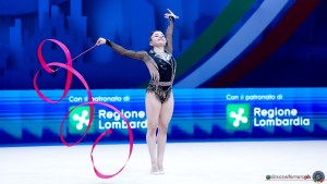 arm 53006 guyumjian lily sfe00451 simone ferraro ph